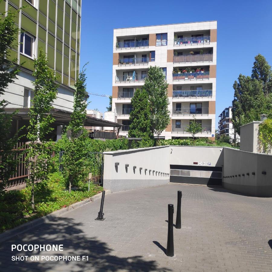 First -- Green Zoliborz Apartment 4 Varsóvia Exterior foto